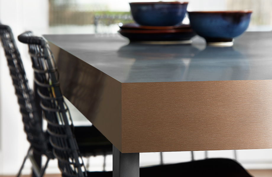 M2126 Brushed Bronzetoned Aluminum<br class="t-last-br" />